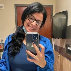 Meet your Posher, Mandy